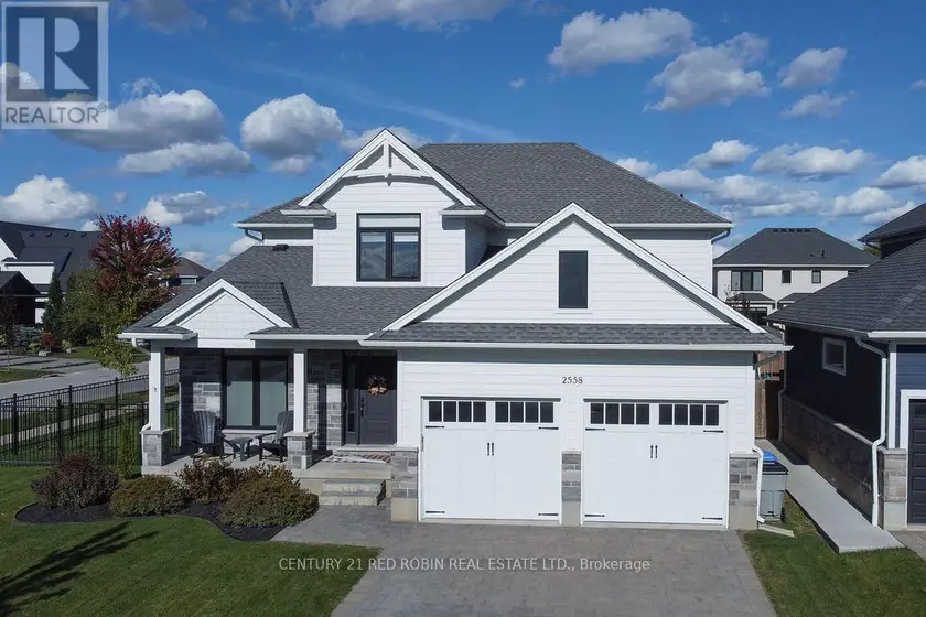 Detached at 2558 TERRY FOX COURT, Strathroy-Caradoc