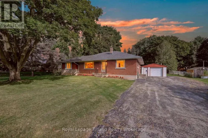 Detached at 30 YOUNG STREET, East Zorra-Tavistock