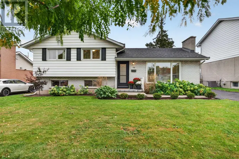 Detached at 89 SUNSET BOULEVARD, Kingston