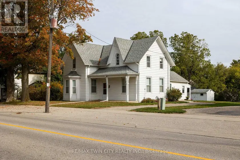 Detached at 60 SIMCOE STREET, Brant