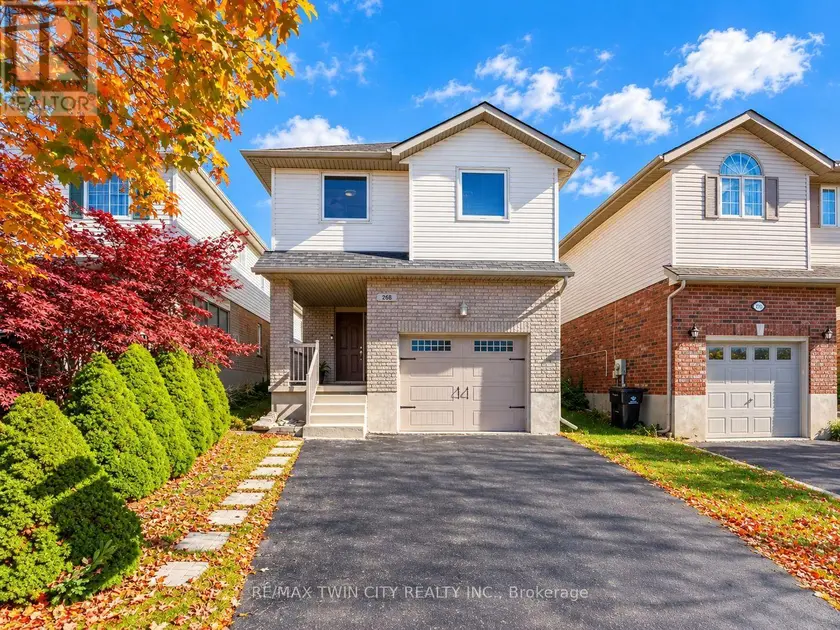 Detached at 268 KEEWATIN AVENUE, Kitchener