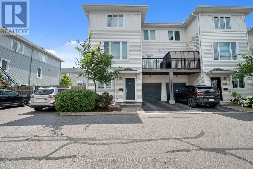 Townhouse at 65 SONGBIRD PRIVATE, Ottawa