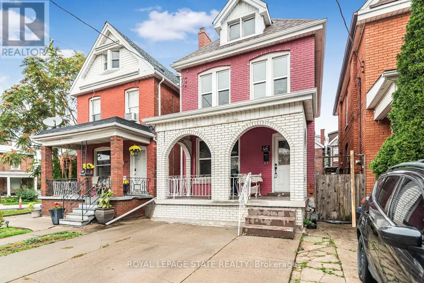 Detached at 46 HOLTON AVENUE N, Hamilton