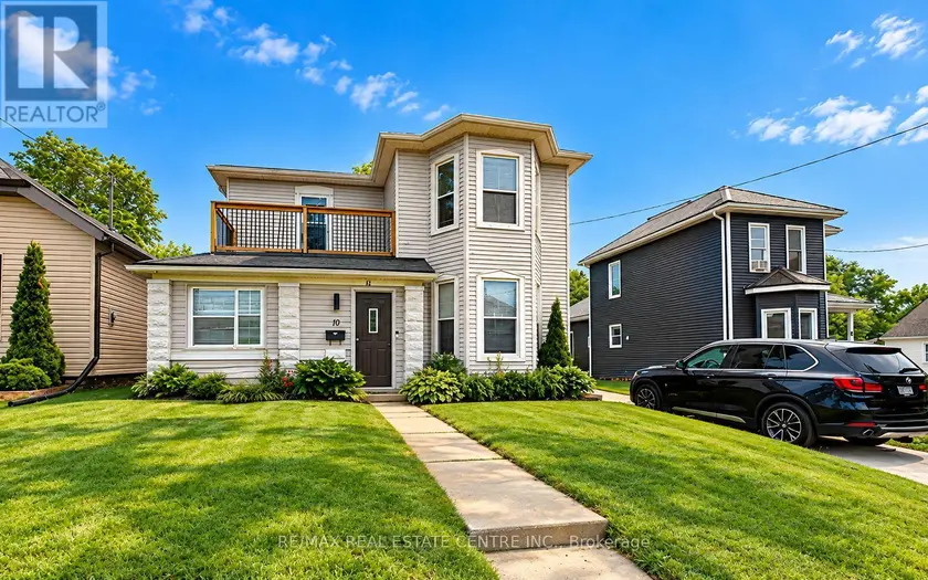 Detached at 10 MEDA STREET, St. Thomas