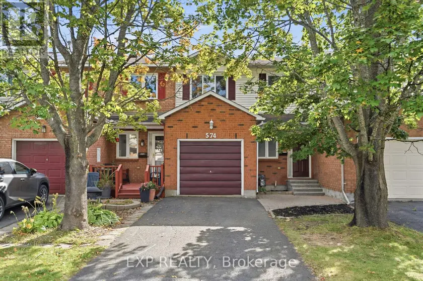 Townhouse at 574 LATOUR CRESCENT, Ottawa
