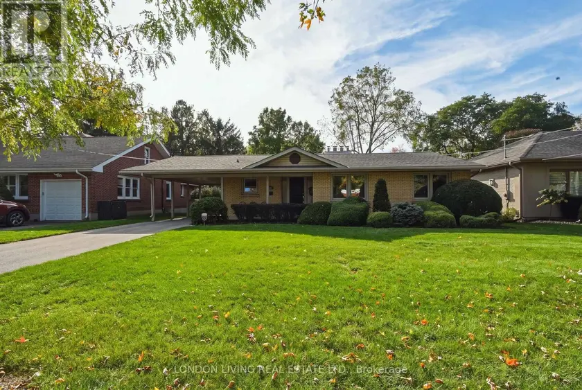 Detached at 69 LOGAN AVENUE, London East