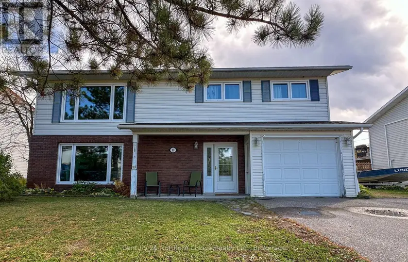 Detached at 98 DETTA ROAD, Red Lake