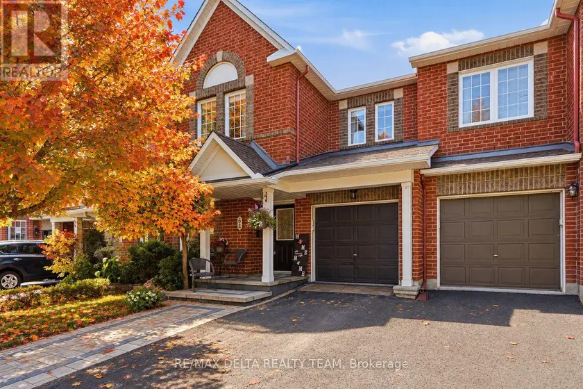 Townhouse at 64 COLLINGTON STREET, Ottawa