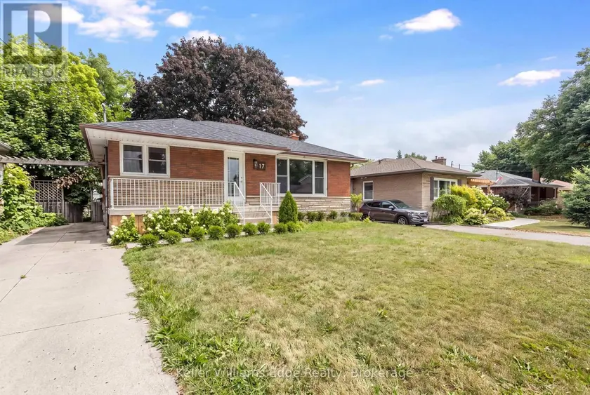 Detached at UPPER - 17 WEST 21ST STREET, Hamilton