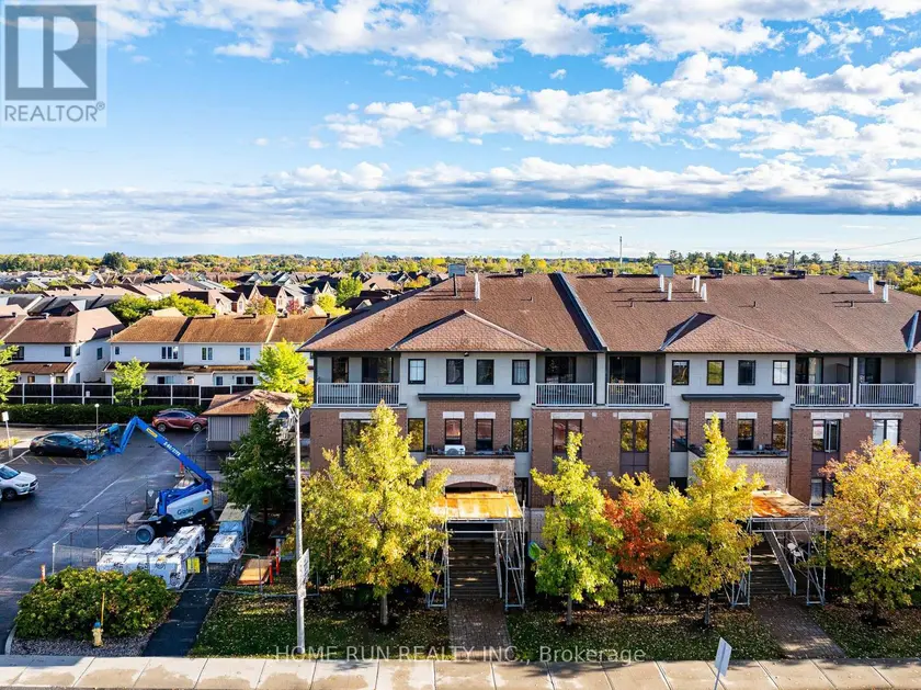 Townhouse at 770B CHAPMAN MILLS DRIVE, Ottawa