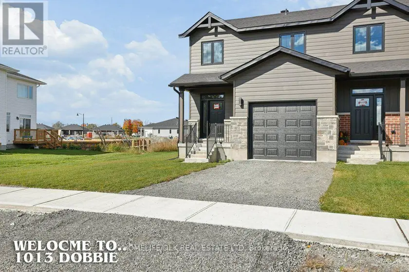 Townhouse at 1013 DOBBIE STREET, Brockville