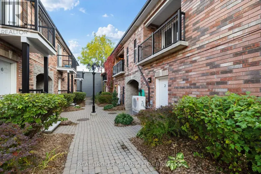 Townhouse at 2 - 125 PRESCOTT STREET, North Grenville