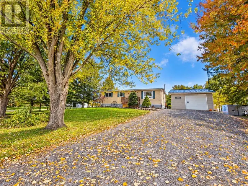 Detached at 18113 GLEN FALLOCH ROAD, South Glengarry