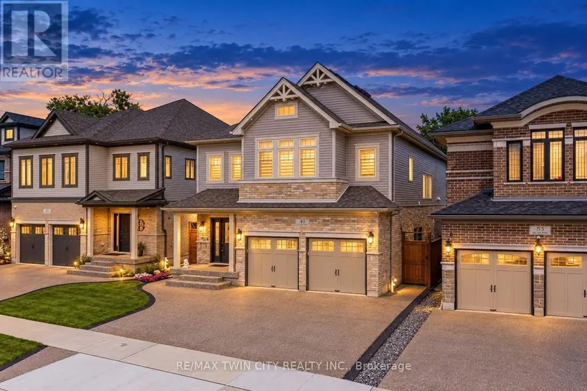 Detached at 49 SCOTS PINE TRAIL, Kitchener