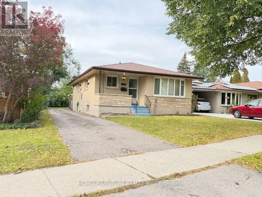 Detached at 272 KINZIE AVENUE, Kitchener