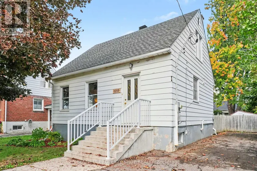 Detached at 1215 ERIE AVENUE, Ottawa