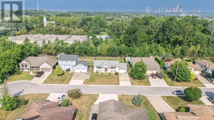Detached at 3641 RAPIDS VIEW DRIVE, Niagara Falls