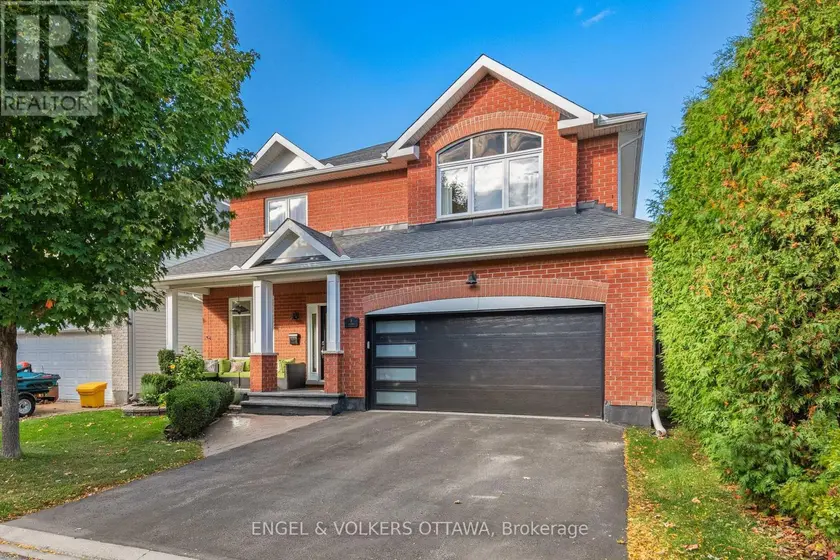 Detached at 5 VALENCIA STREET, Ottawa