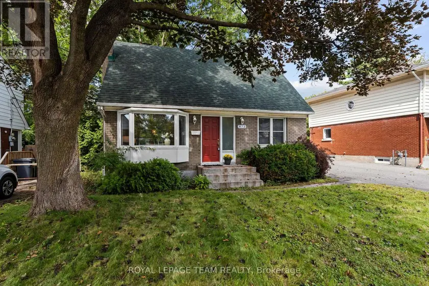 Detached at 873 SMYTH ROAD, Ottawa