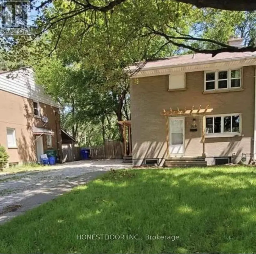 Semi-Detached/Link at 928 RANDOLPH AVENUE, Windsor