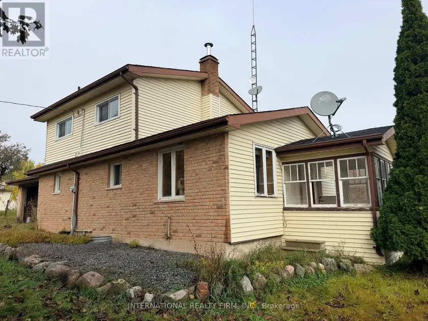 Detached at 420 COUNTY RD #35, Trent Hills