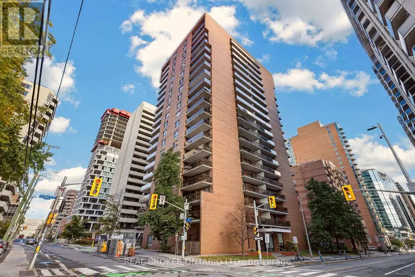Apartment at 1601 - 475 LAURIER AVENUE W, Ottawa
