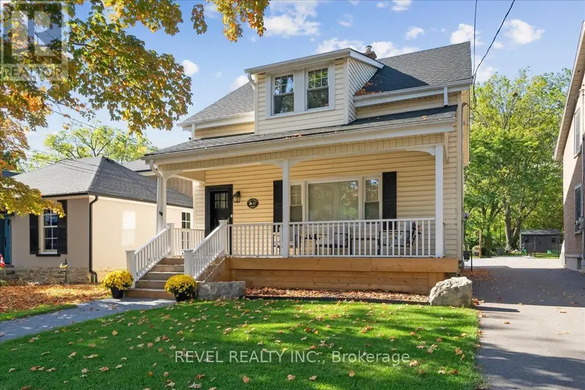 Detached at 47 MILL STREET N, Hamilton