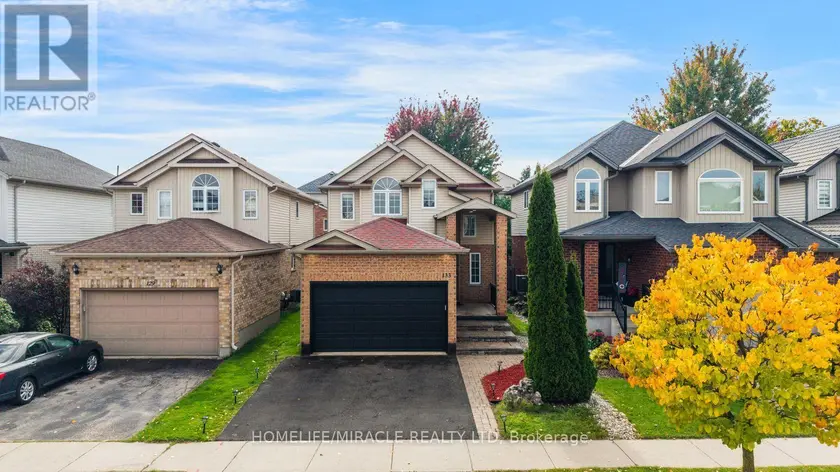 Detached at 133 STEEPLERIDGE STREET, Kitchener