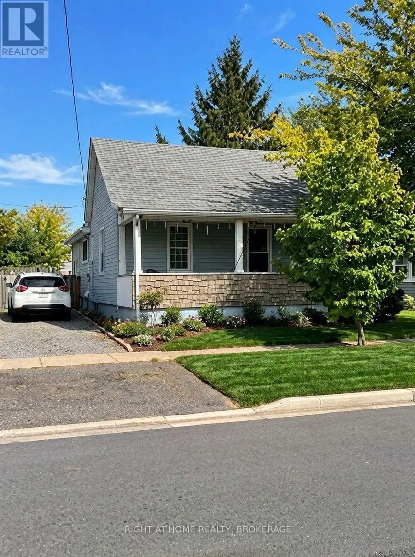Detached at 94 HAYNES AVENUE, St. Catharines