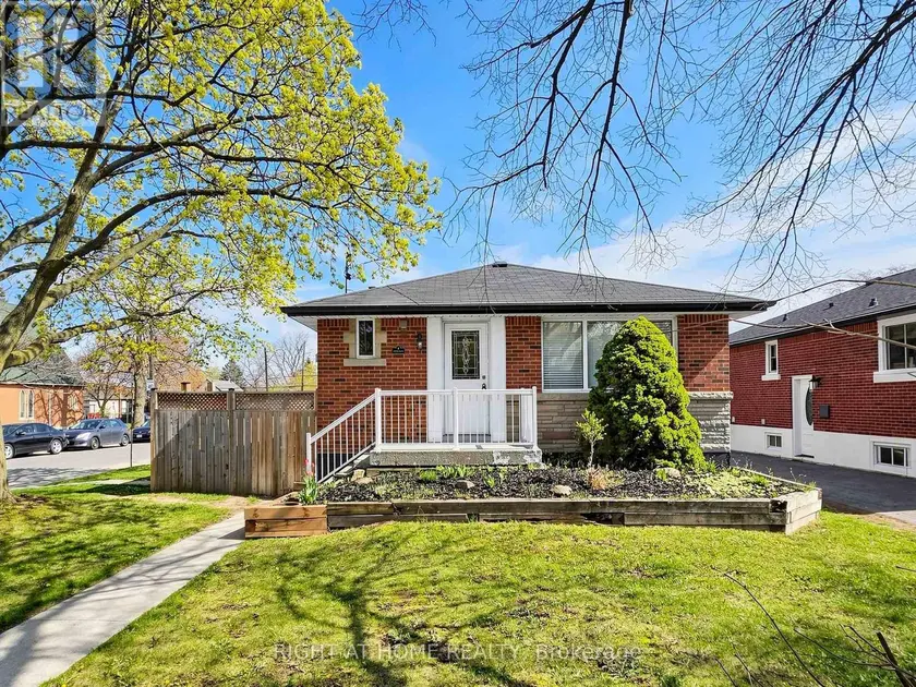 Detached at 1 WELBOURN DRIVE, Hamilton