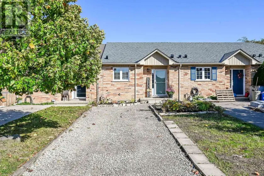 Townhouse at 7 POWELL LANE, Haldimand