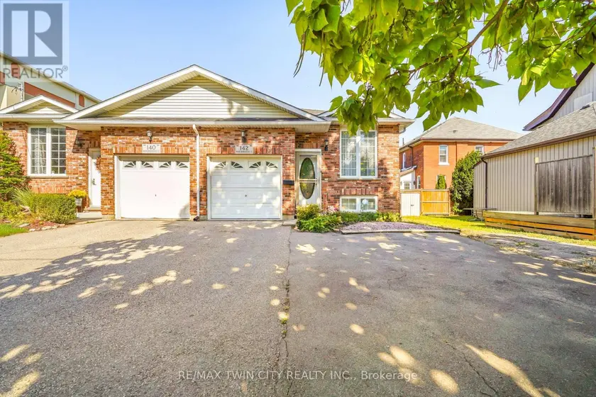 Semi-Detached/Link at 142 MARLBOROUGH STREET, Brantford