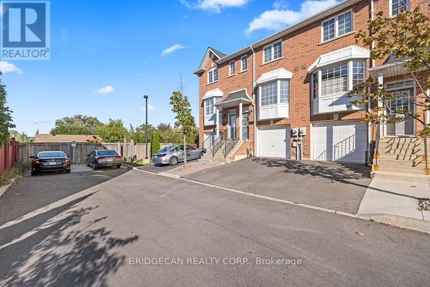 Townhouse at 6 - 437 HIGHWAY 8 HIGHWAY, Hamilton