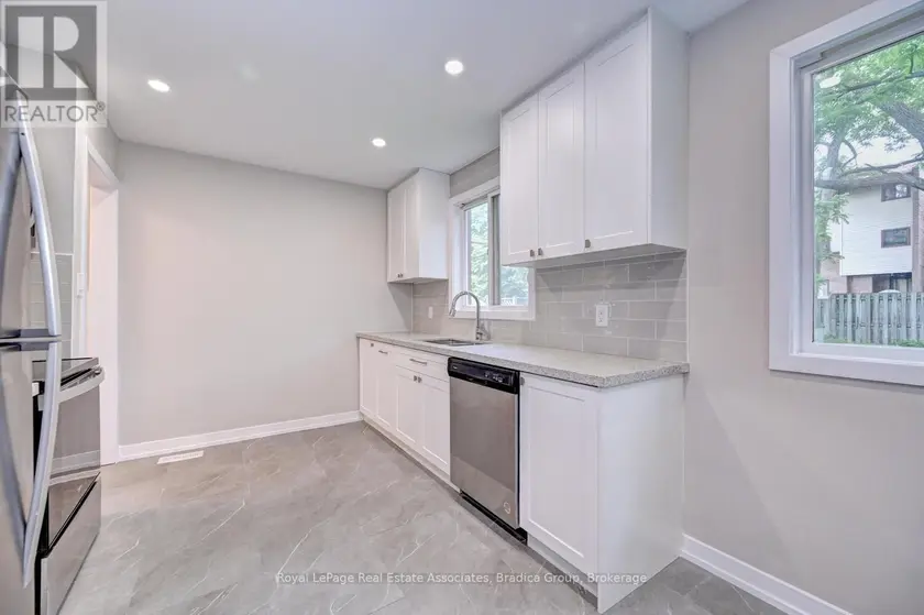 Semi-Detached/Link at 110 CONWAY DRIVE, Kitchener