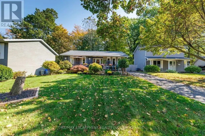 Detached at 24 INGLEWOOD COURT, Grimsby