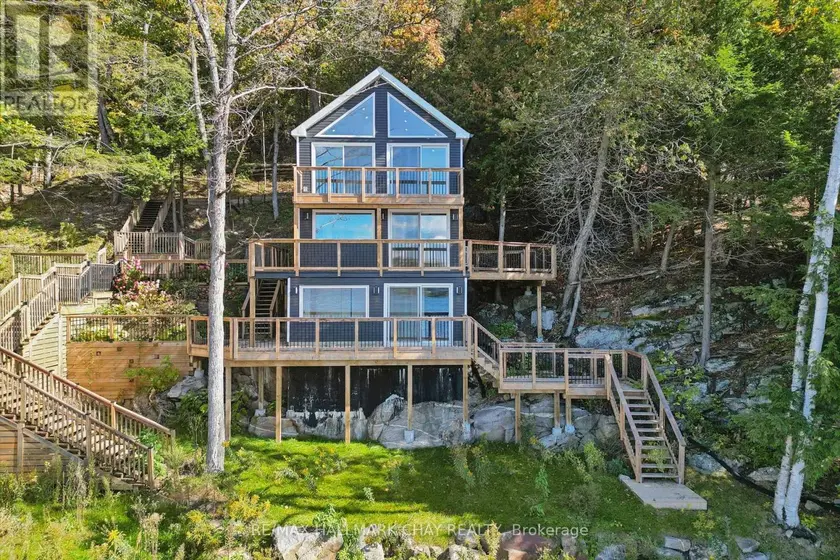Detached at 62 MILL LAKE TRAIL, McDougall