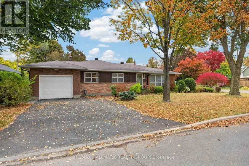 Detached at 1471 ORCHARD AVENUE, Ottawa