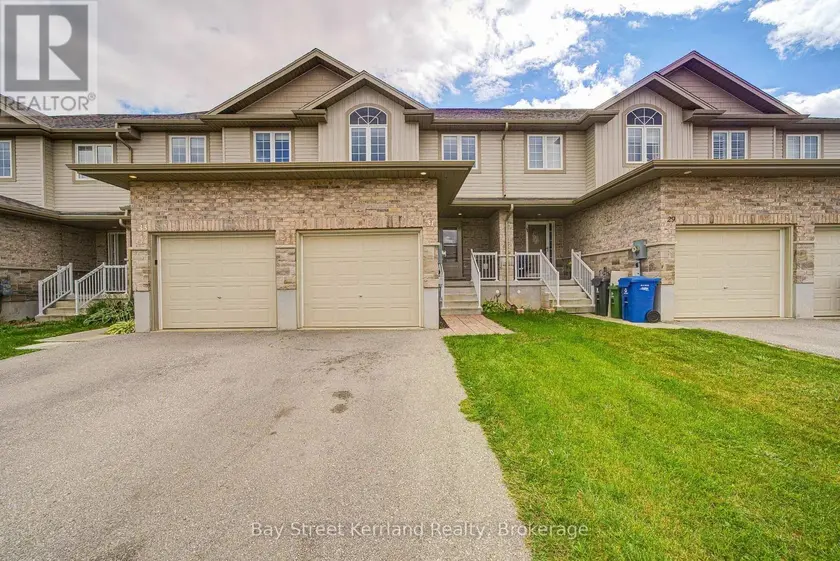 Townhouse at 31 MARSHALL DRIVE, Guelph