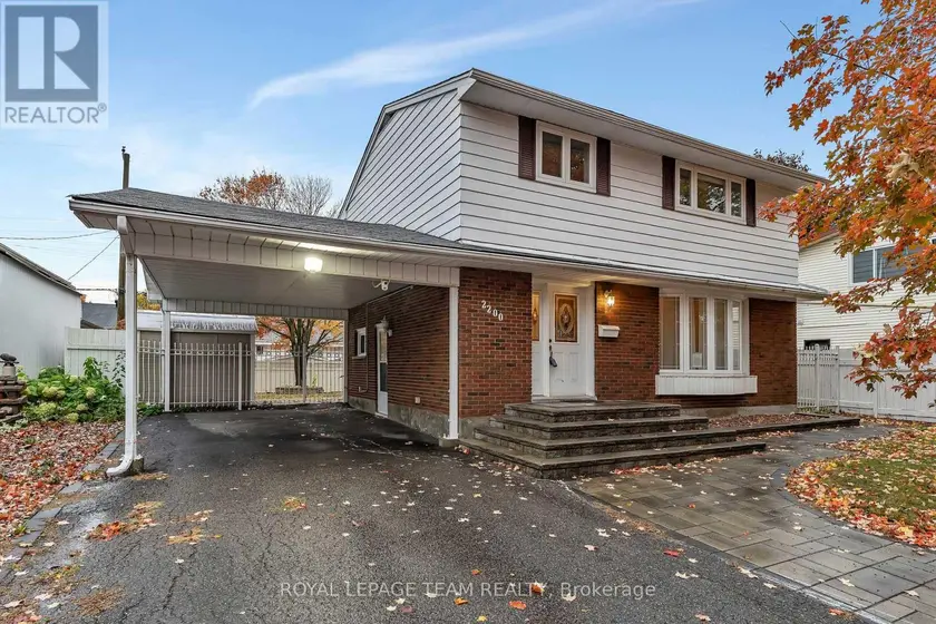Detached at 2200 MARTHA AVENUE, Ottawa
