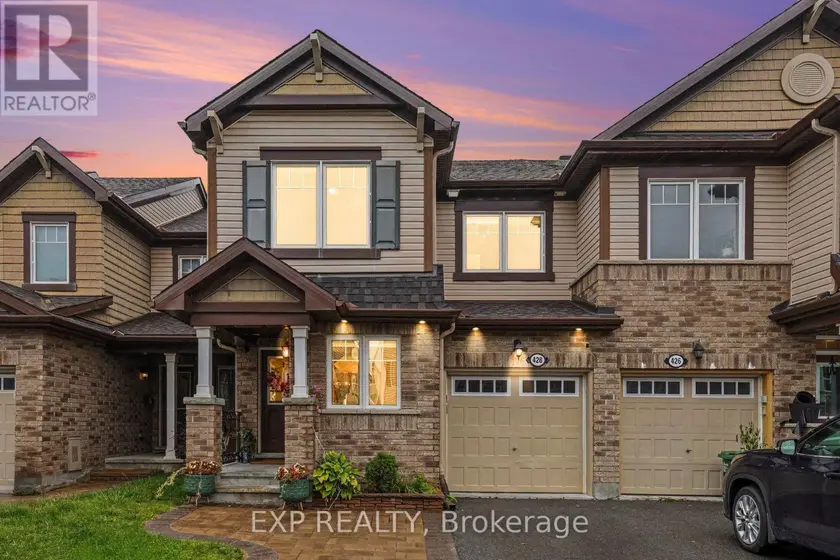 Townhouse at 428 WHITE ARCTIC AVENUE, Ottawa