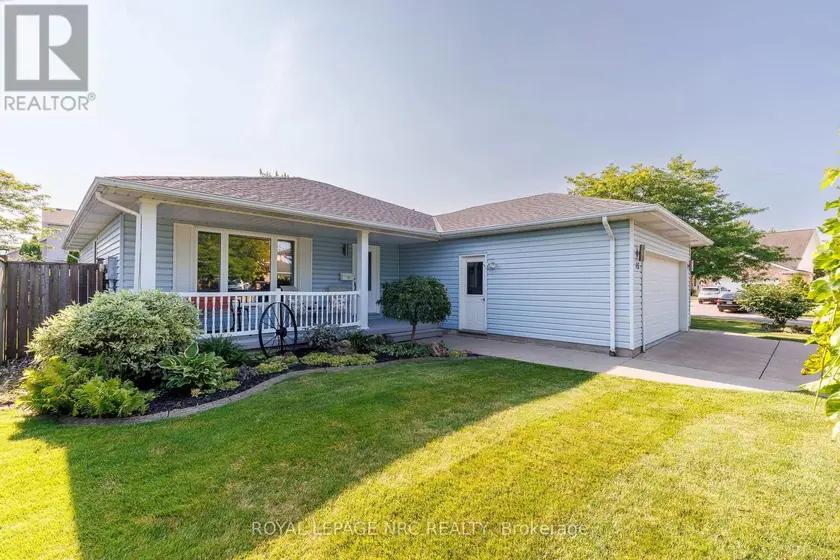 Detached at 15 FOXHILL CRESCENT, St. Catharines