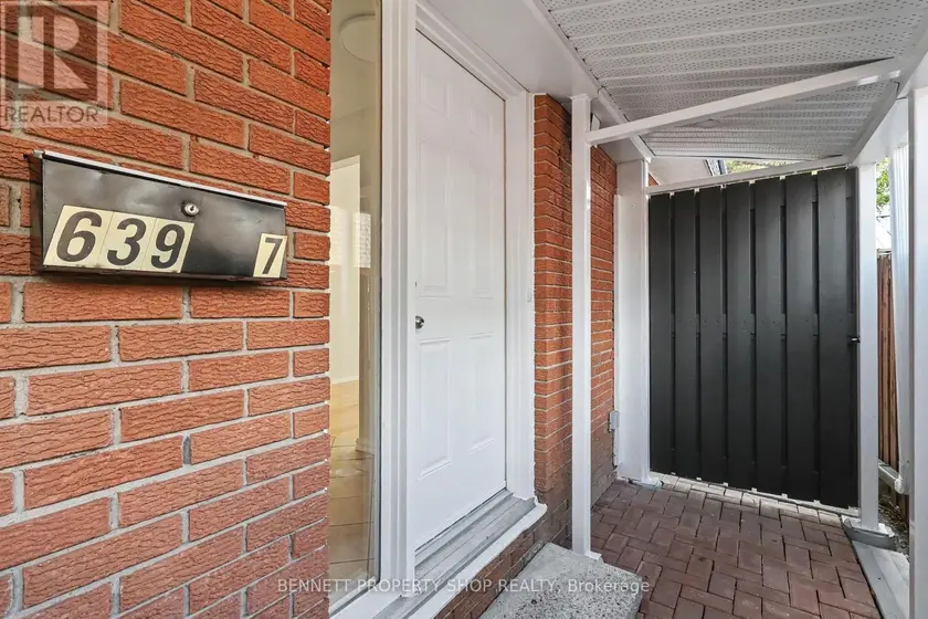 Semi-Detached/Link at 7 - 639 MORIN STREET, Ottawa