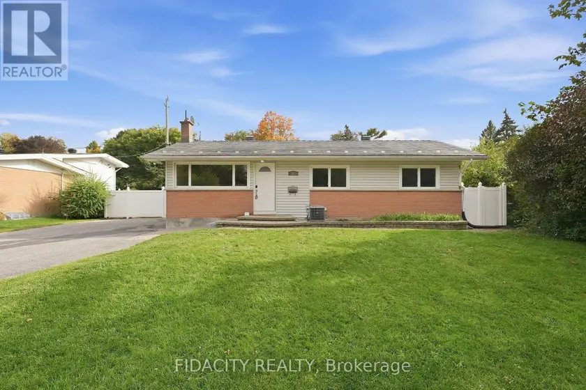 Detached at 34 STINSON AVENUE, Ottawa