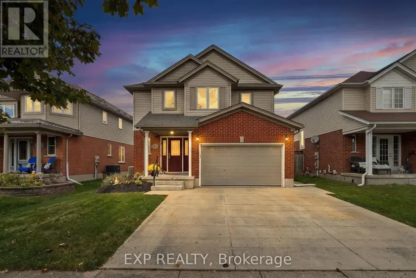 Detached at 99 STIEFELMEYER CRESCENT, Wilmot