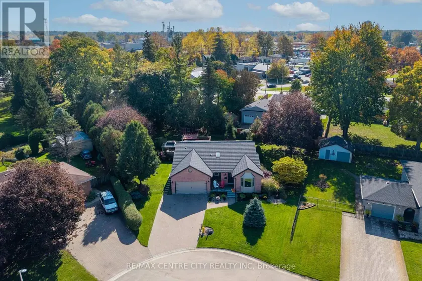 Detached at 252 MILL POND CRESCENT, Strathroy-Caradoc