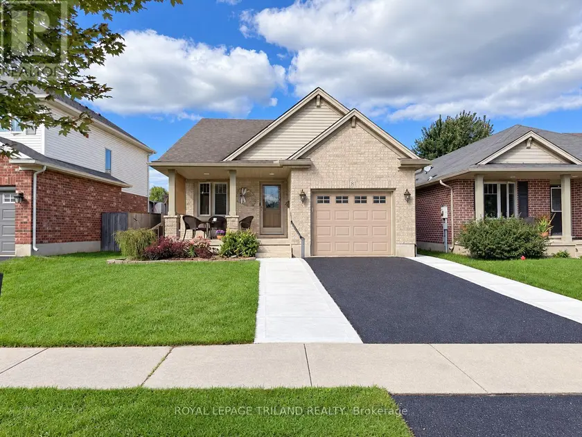 Detached at 87 PINE VALLEY DRIVE, St. Thomas