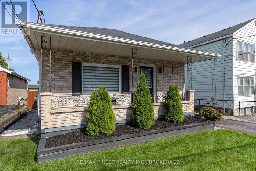Detached at 581 DIVISION STREET, Kingston