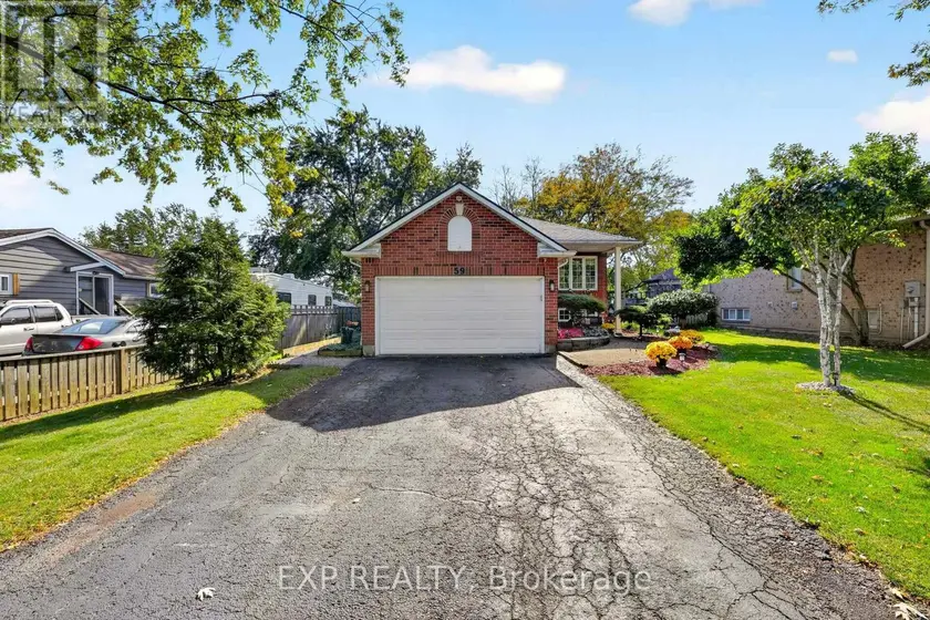 Detached at 59 QUAKER ROAD, Welland