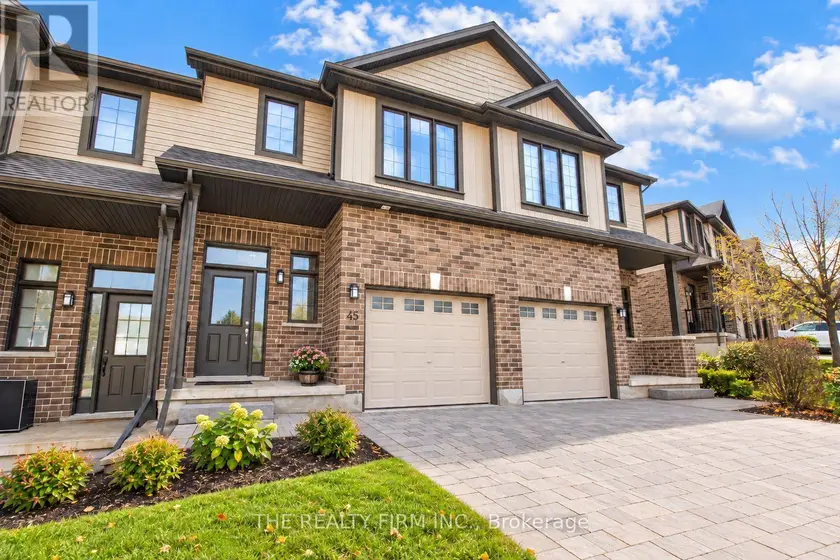 Townhouse at 45 - 1030 OAKCROSSING GATE, London North