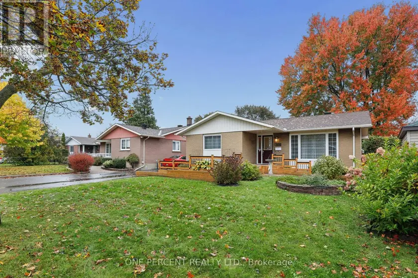 Detached at 703 TROJAN AVENUE, Ottawa